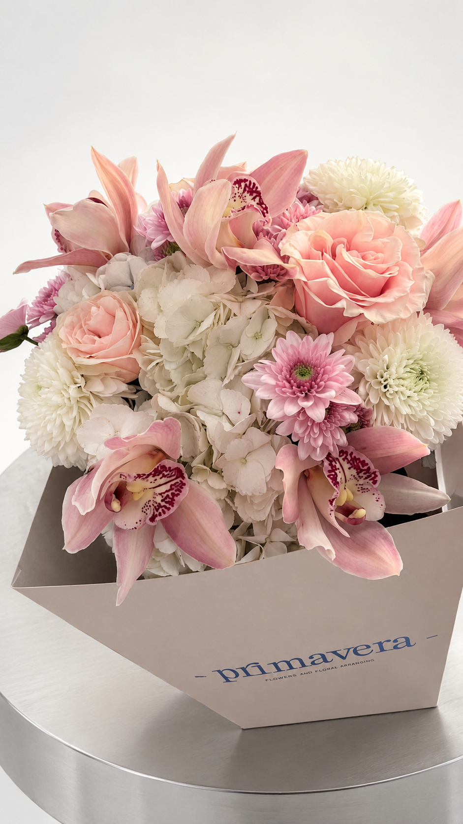 AUTHOR V — ESSENCE Diseño floral de flores premium